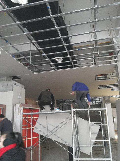 2016��Ԫ��13��ԭ�й������ڿ�ʼ��������װ����ˮ��